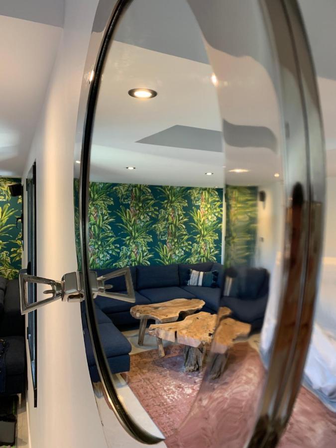 Casa Jungle ! Superb Duplex Apartment, Place Des Lices ! Saint Tropez Bagian luar foto