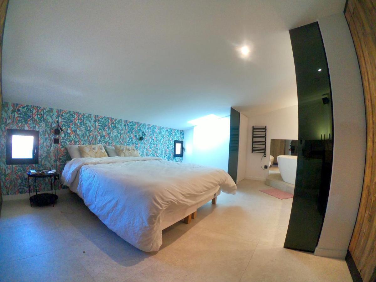 Casa Jungle ! Superb Duplex Apartment, Place Des Lices ! Saint Tropez Bagian luar foto